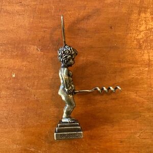 🍷🇧🇪 Peeing Boy Statue Heavy Metal 1 Lb Wine Opener Cork Screw Brussels 🇧🇪🍇